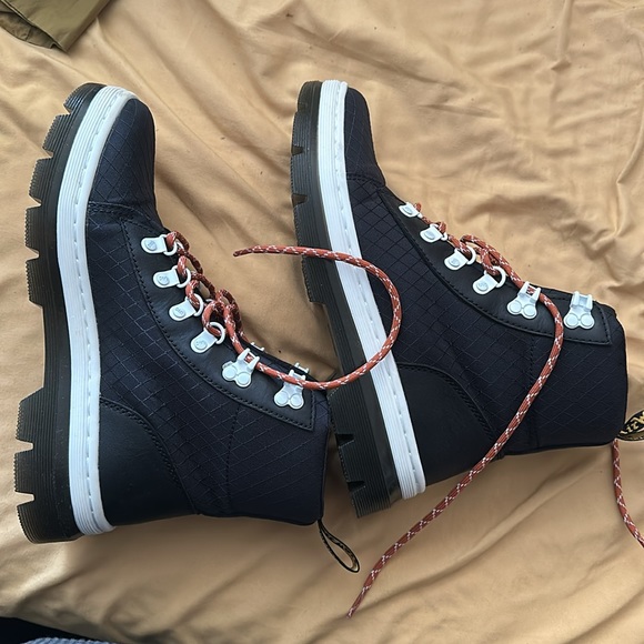 Dr. Martens - worn twice - Picture 6 of 8